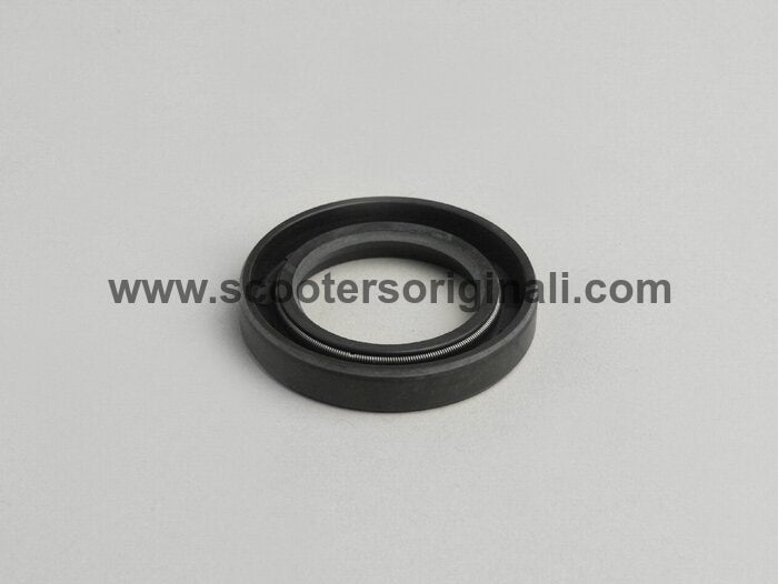 Vespa Front Hub Seal 25x40x7mm- Smallframe