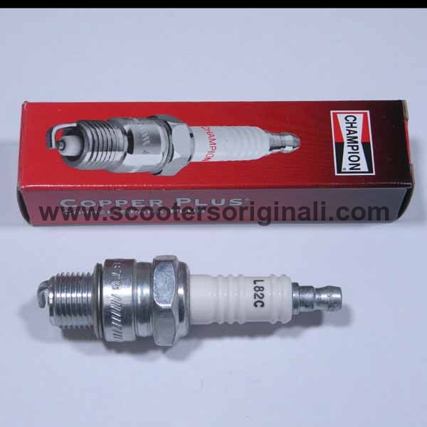 Spark Plug - Champion L82C