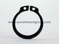 Vespa Circlip - Front Hub Backplate - PX - 20mm