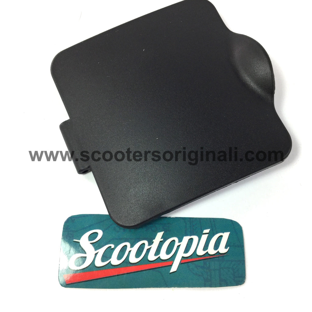Lambretta Gas Tank Flap - Plastic - GP only - Scootopia