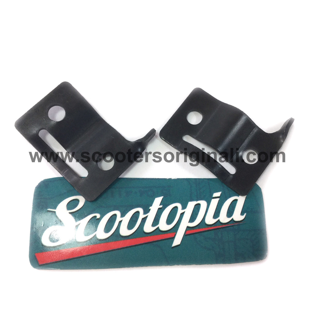 Lambretta W-Hook - Side Panel Spring Clip - Retaining Plates (pair) - Series 3 - Scootopia