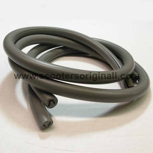 Lambretta Legshield Rubber - Grey - Pair - Scootopia