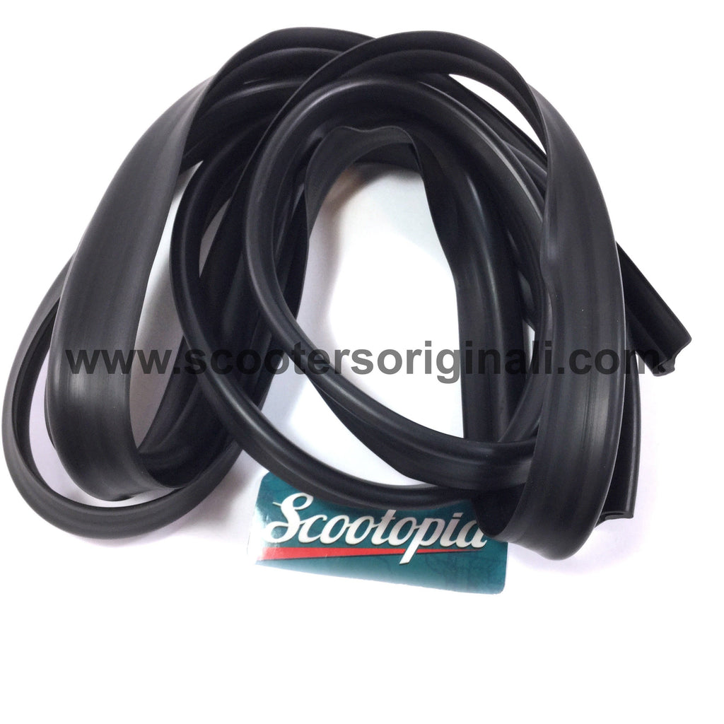 Lambretta Beading - Side Panel - Black - LD, Ser 1, 2, 3 - Tutto