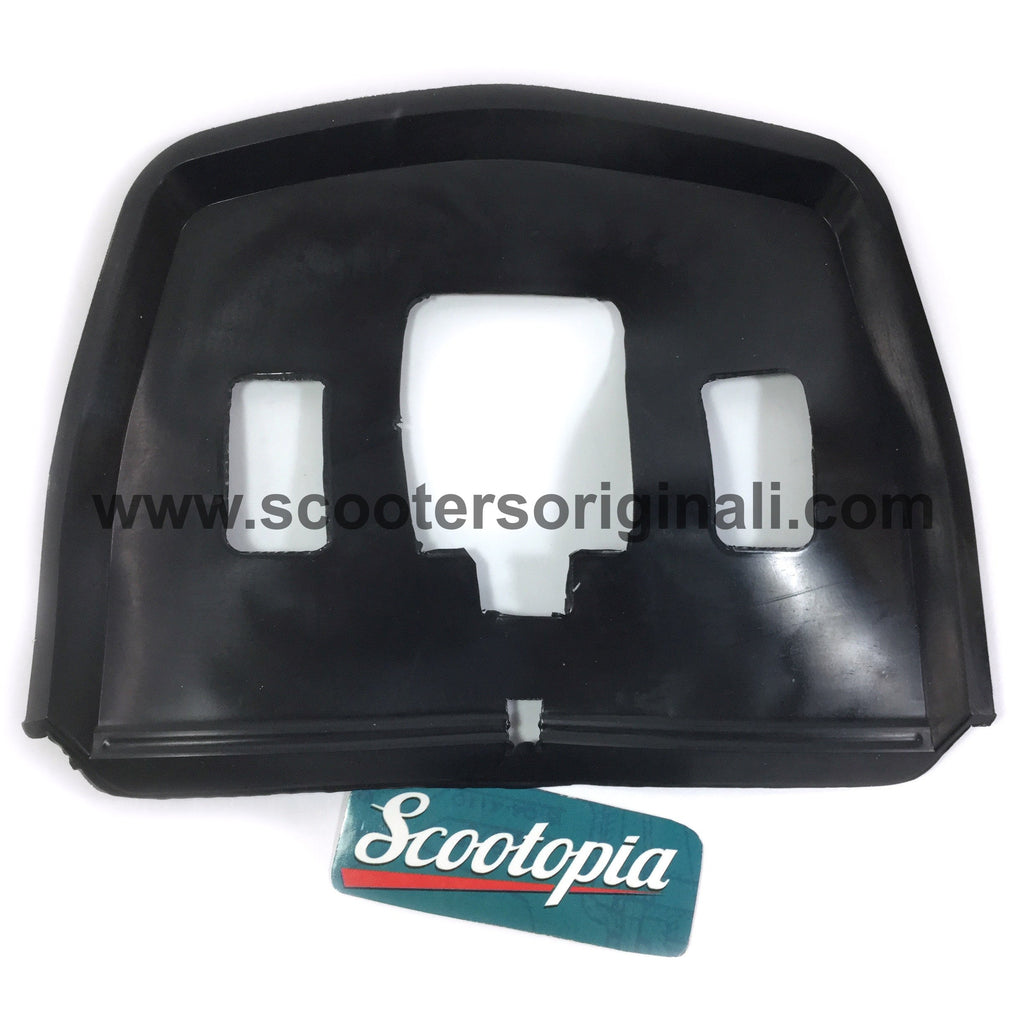 Lambretta Gasket - Tail Light - Ser 3 - Black - Scootopia