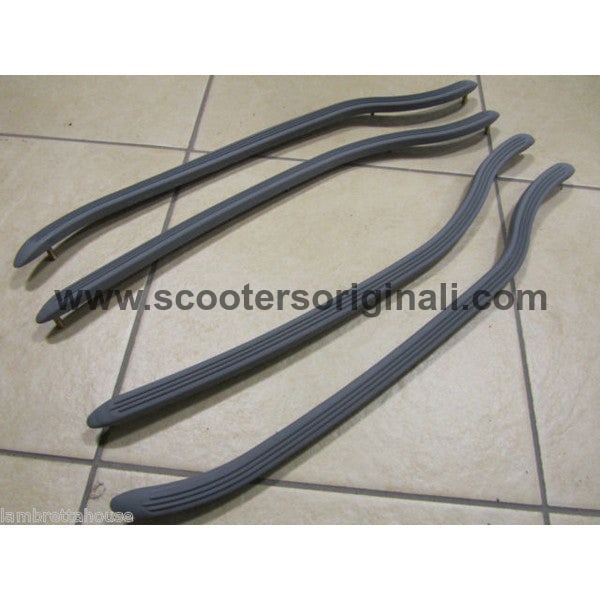 Lambretta: Floor Plastics - Set/4 - Series 1 / 2 Grey - Tutto