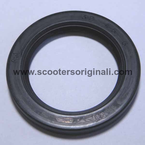 Lambretta Crankshaft Seal - Driveside & Magneto Flange - D / LD Mk 2 / Mk 3