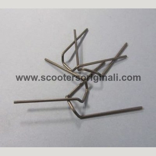 Lambretta Headlight Retaining Clips - D125 / D150 - Scootopia