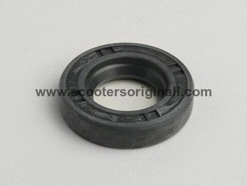 Deals - Lambretta Seal - Front Hub - All Series 1, 2 and 3 - Pack of 10