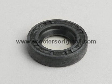 Deals - Lambretta Seal - Front Hub - All Series 1, 2 and 3 - Pack of 10