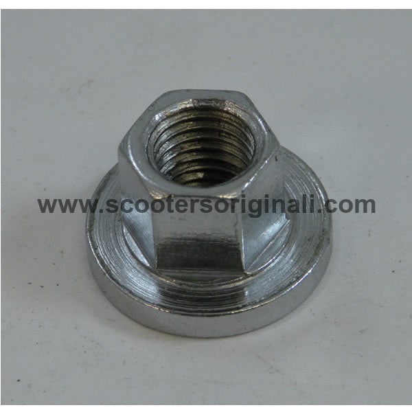 Vespa: Nut, Flywheel - Sprint / Super / VBB