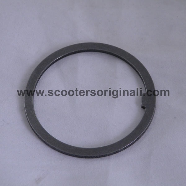 Vespa Gearbox Shim  - Most Large Frames - standard