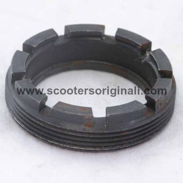 Vespa: Bearing Retaining Ring - Rally