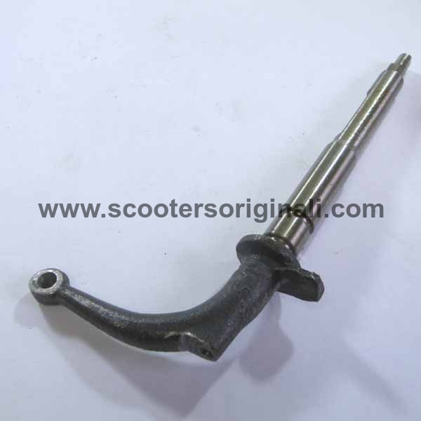 Vespa: Clutch Actuating Arm - PE, Most Large Frames