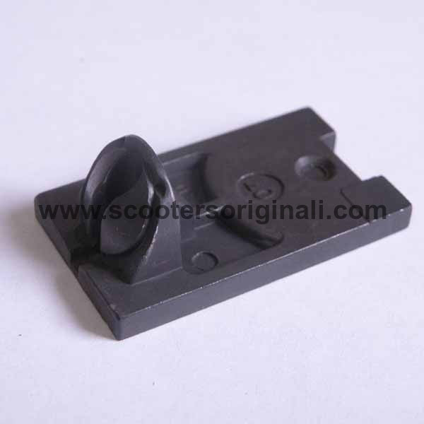 Vespa: Slide, No. 7 - 20/20 - Si Carbs