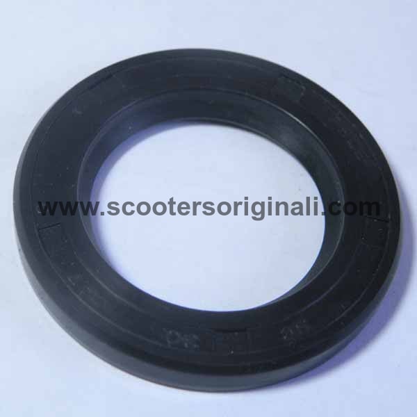 Vespa: Rear Hub Seal - PX, Super