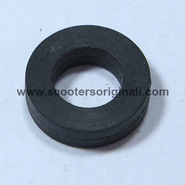 Vespa: Grommet -  Overflow Drain Hole