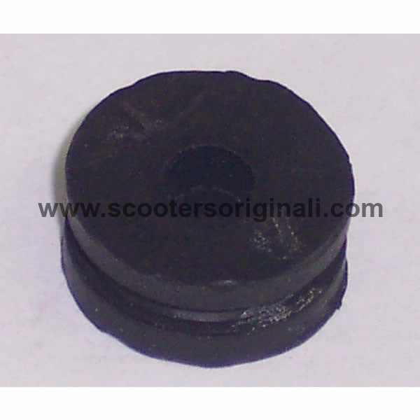 Vespa: Grommet-Front Turn Signal Wire thru column