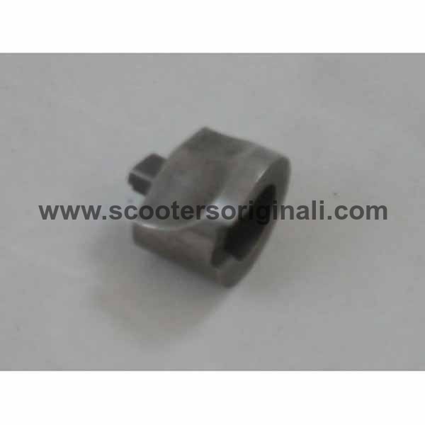 Vespa: Cam, Column Lock - PX