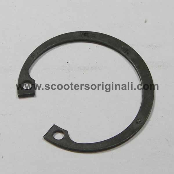 Vespa: Circlip - Large Hub 16mm, Pe