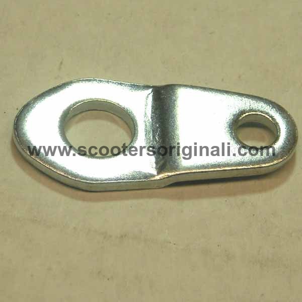 Vespa: Clamp - Rear Brake Cable - Right