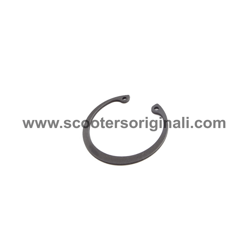 Lambretta Kickstart Shaft Internal Circlip - Scootopia