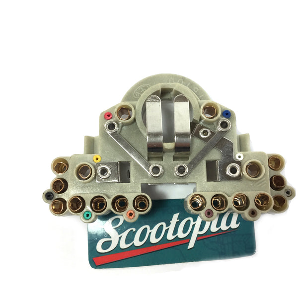 Lambretta Bulb Holder - DL / GP - Scootopia