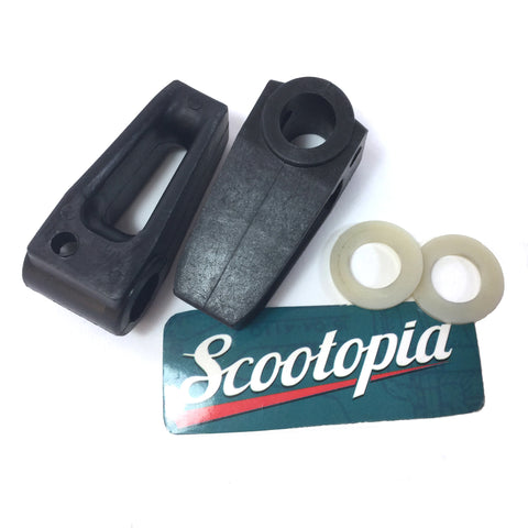 Lambretta Side Panel Handle Inner Catch Set - Late Series 3 - Scootopia